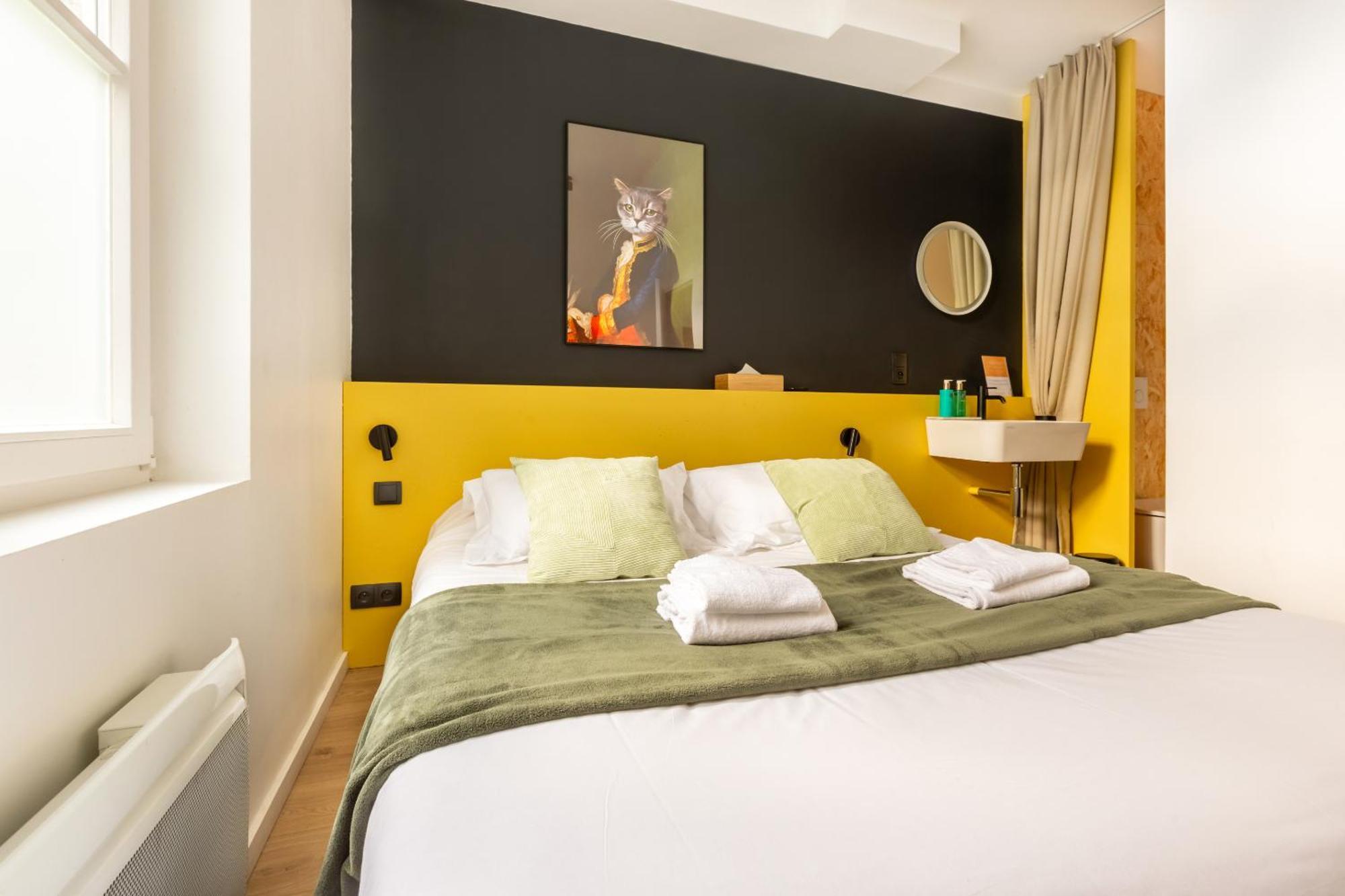 Au Chat Qui Dort Lille - Magasin Ngoại thất bức ảnh
